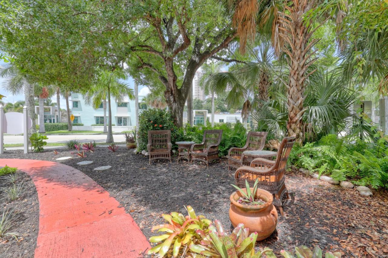 The Hibiscus House Of Fort Myers Exterior foto