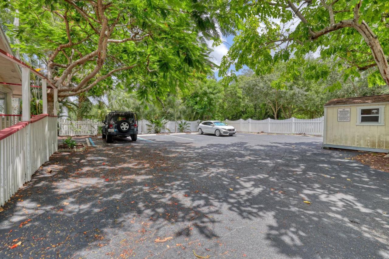 The Hibiscus House Of Fort Myers Exterior foto